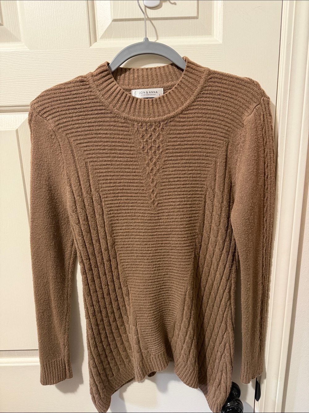 Jon & Anna Cable & Ribbed Crewneck Sweater in Brown